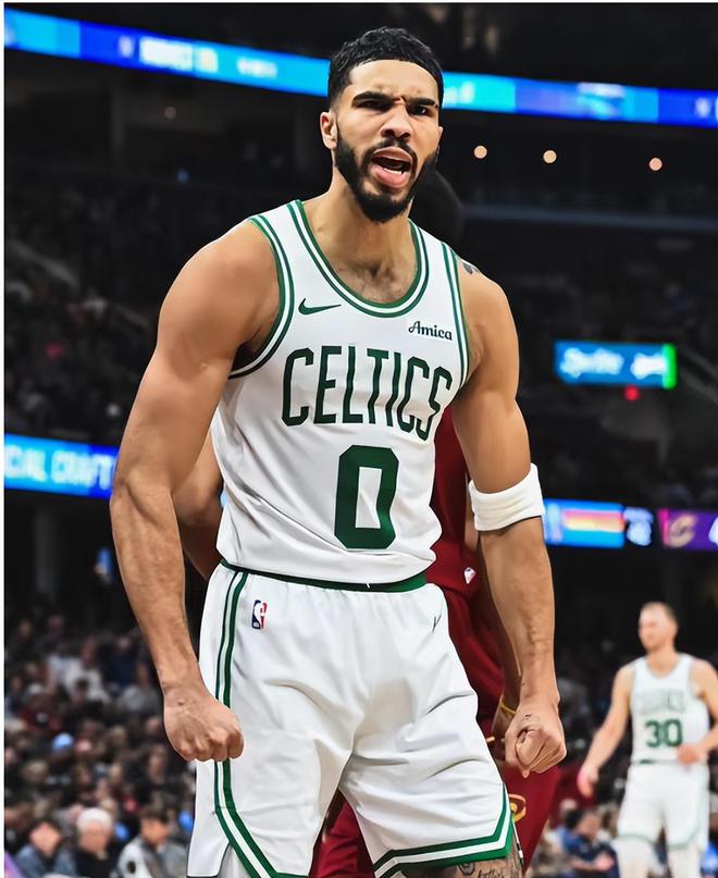 在线视频直播网页版-哈兰德焦点对战，塔图姆与90激战曼联分钟，险胜胜负难料！的简单介绍-在线视频直播网页版