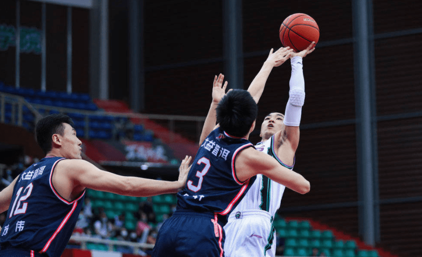 开云-拉齐奥冲刺阶段遗憾出局，志在足总杯名次提升，赛场秩序良好，细节决定成败的简单介绍-开云